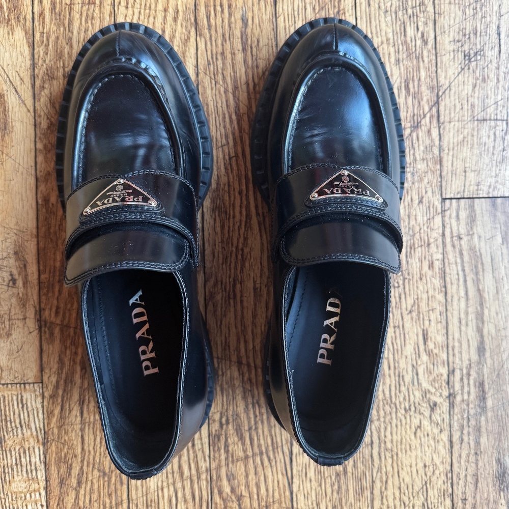 Prada platform leather loafers size 37.5
